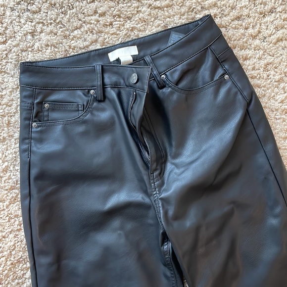 H&M faux leather pants - Picture 2 of 4